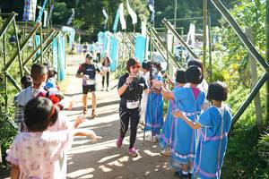 BIB: 914
                            <button type="button" onclick="openModal(19074147)" class="btn btn-primary btn-sm float-right btn-popup" data-toggle="modal" data-target=".modal-high-quality">
                        <i class="fas fa-shopping-cart"></i> Add to Cart
                    </button>
                                            <button type="button" onclick="isThisMe(19074147, true)" class="btn btn-success btn-sm float-right btn-popup btn-isme hidden" data-toggle="tooltip" data-placement="bottom" title="นี่คือรูปของคุณใช่ไหม คลิกที่นี่เพื่อเอาเข้าอัลบั้ม">
                        <i class="fas fa-plus"></i> Add to album
                    </button>
                    <button type="button" onclick="isThisMe(19074147, false)" class="btn btn-warning btn-sm float-right btn-popup btn-isnotme hidden">
                        <i class="fas fa-ban"></i> Remove from album
                    </button>